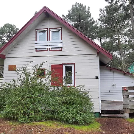 Chalet Et Pourquoi Pas Des Naturistes A La Jenny ? *