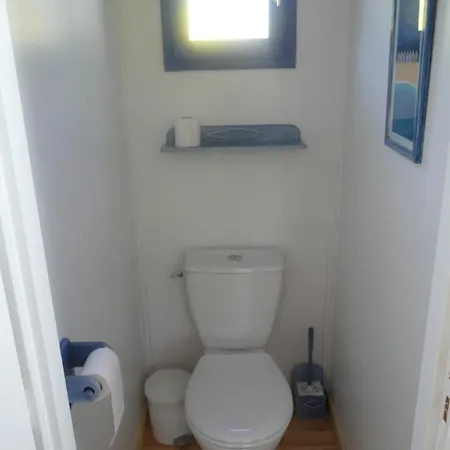 Chalet Et Pourquoi Pas Des Naturistes A La Jenny ? Le Porge
